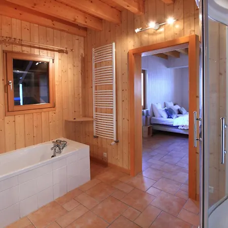 Chalet La Roche Du Rain *