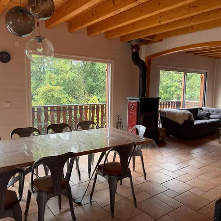 Vue 5 Min A Pied Du Centre Jacuzzi Jardin Chalet Gérardmer