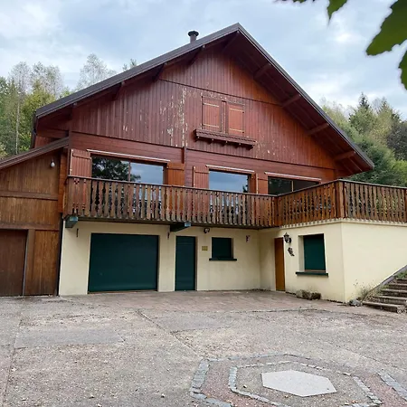 Chalet Vue 5 Min A Pied Du Centre Jacuzzi Jardin