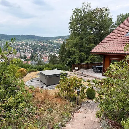 Chalet Vue 5 Min A Pied Du Centre Jacuzzi Jardin